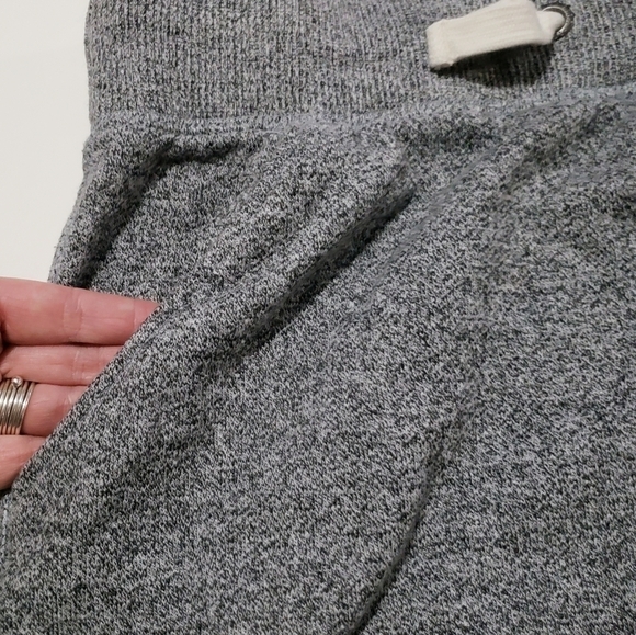 Roots Kids Salt & Pepper Skirt Size 8 - Picture 4 of 8